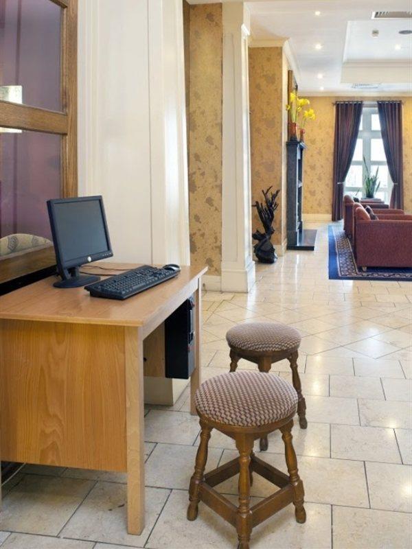The Parkavon Hotel Killarney Bagian luar foto